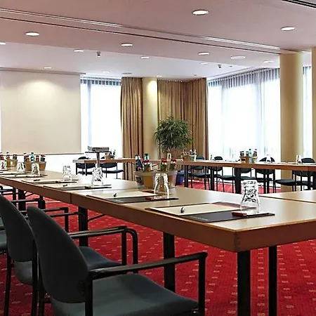 Hotel Intercityhotel 4*