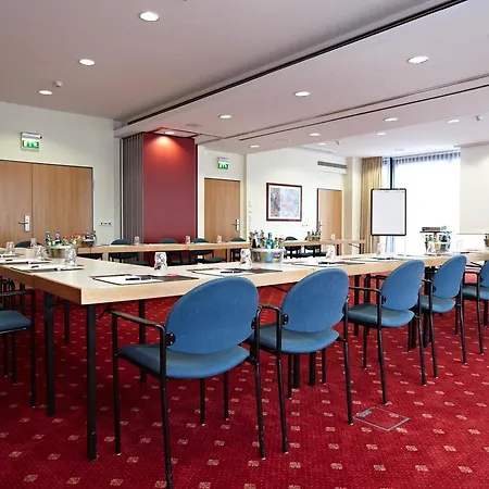 מלון Intercityhotel שוורין