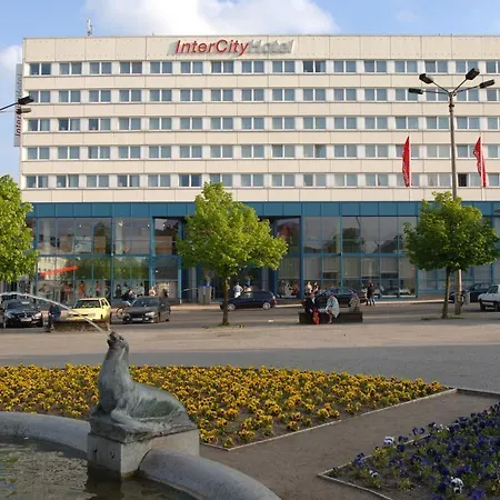 Intercityhotel Szálloda 4*