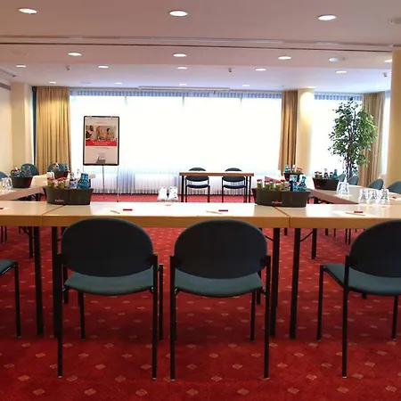 Szálloda Intercityhotel 4*
