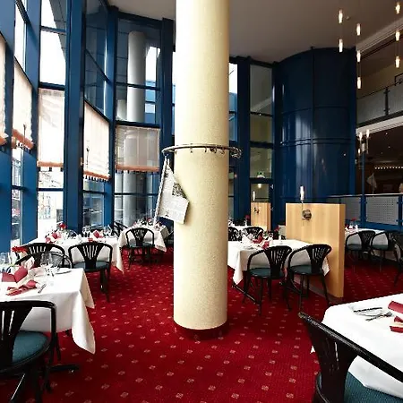 Intercityhotel Szálloda Schwerin