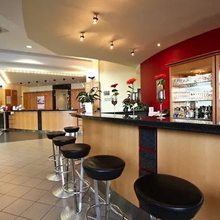 Hotel Intercityhotel 4*