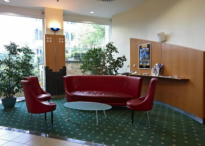 Hotell Intercityhotel 4*