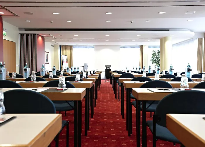 Intercityhotel Hotell