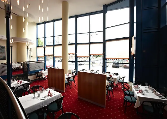 Hotell Intercityhotel 4*