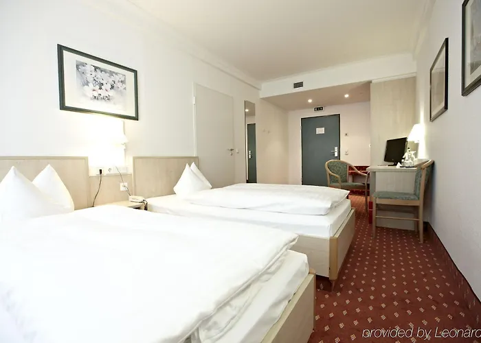 Intercityhotel Hotell 4*