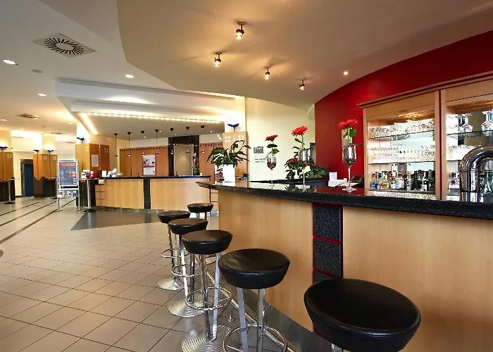 Hotel Intercityhotel 4*