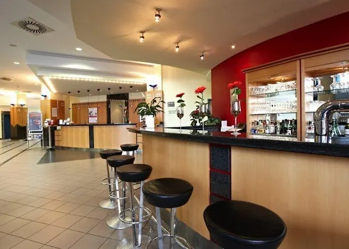 Hotel Intercityhotel 4*